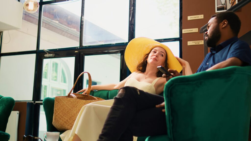 Best Airport Lounges in US: Top Spots for Comfort, Food, and Relaxation