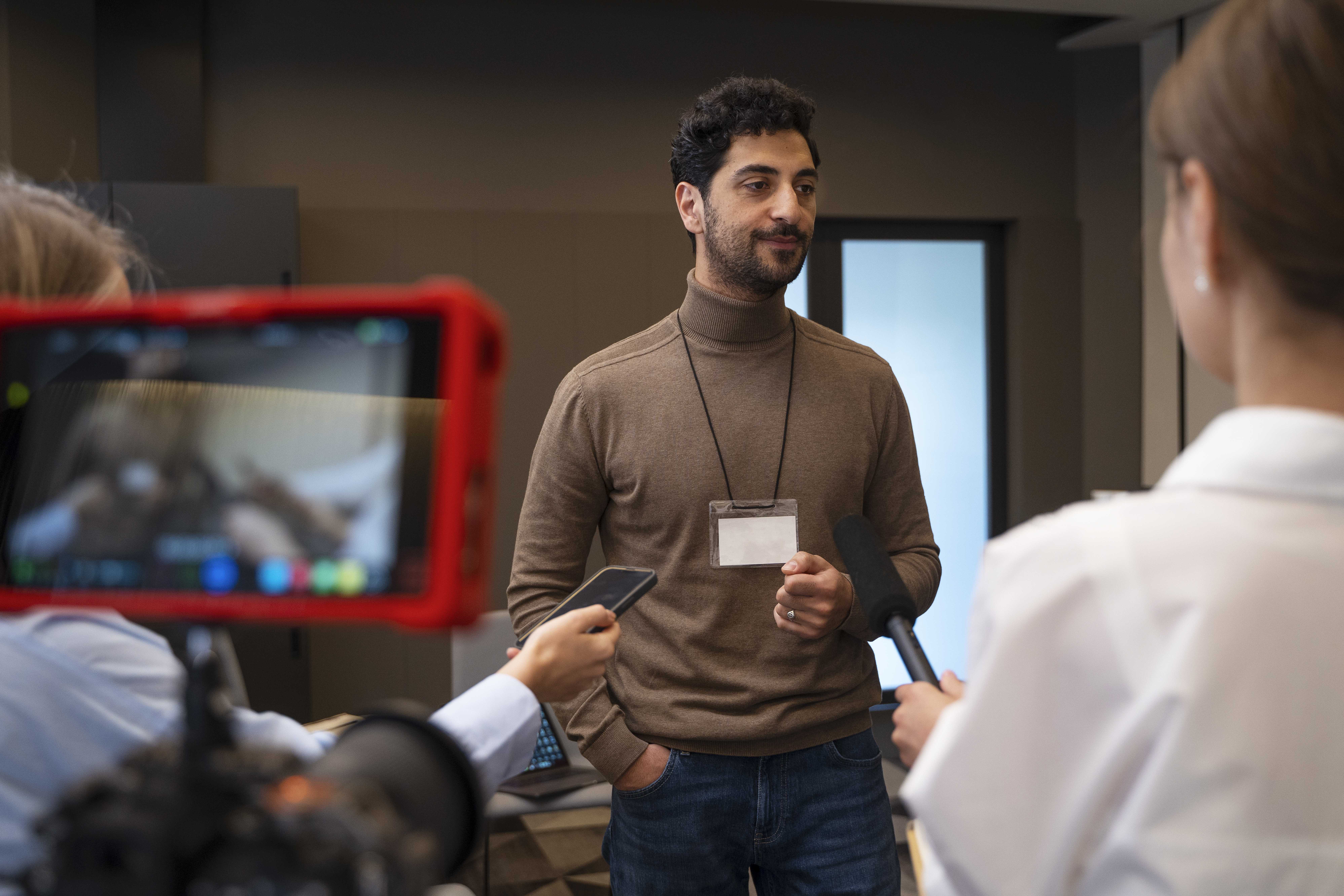 How Airport TV Works Behind the Scenes